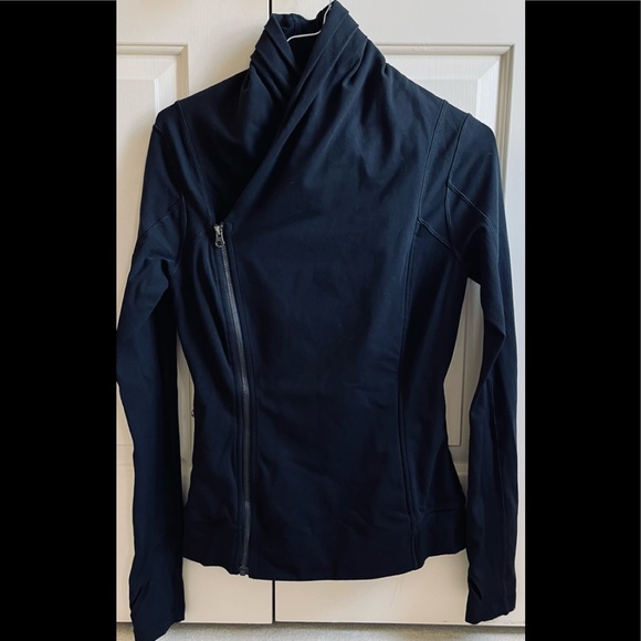 🍒LULULEMON BHAKTI Jacket Classic sz 10 BLACK Define Dbl Wrap ~ HTF SIZE!!